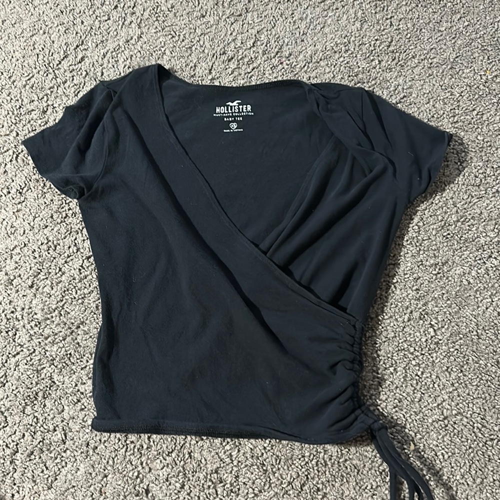 Black hollister baby tee